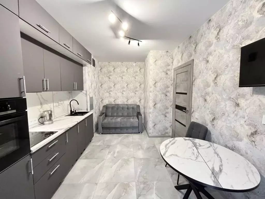 1-к кв. Ленинградская область, Мурино Всеволожский район, ул. ... - Фото 1