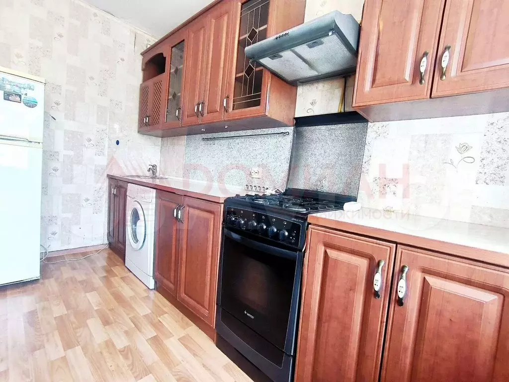 2-к. квартира, 55 м, 1/9 эт. - Фото 1