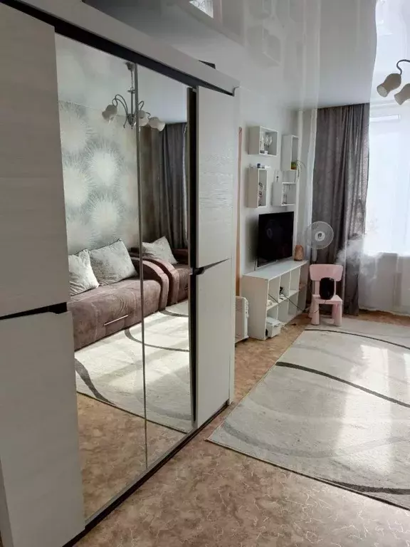 3-к кв. Красноярский край, Красноярск ул. Фурманова, 98/3 (62.4 м) - Фото 0