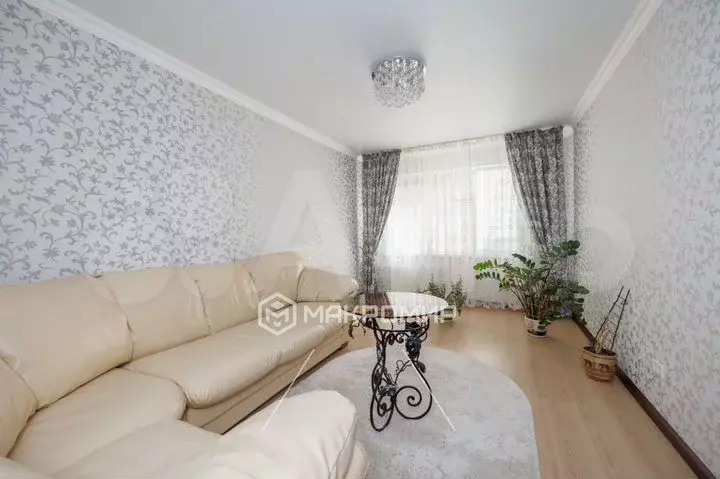 2-к. квартира, 60м, 1/9эт. - Фото 0