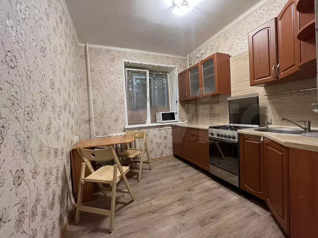 1-к. квартира, 40 м, 1/9 эт. - Фото 0