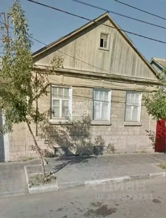 Дом в Дагестан, Дербент ул. Сальмана, 18 (150 м) - Фото 1