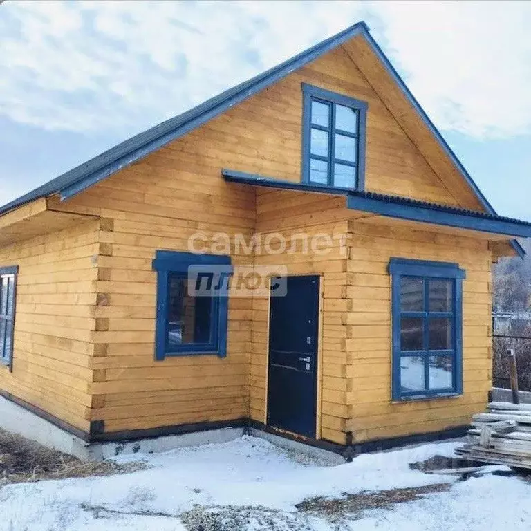 Дом в Иркутская область, Иркутск ул. 2-я Карьерная, 26 (150 м) - Фото 0