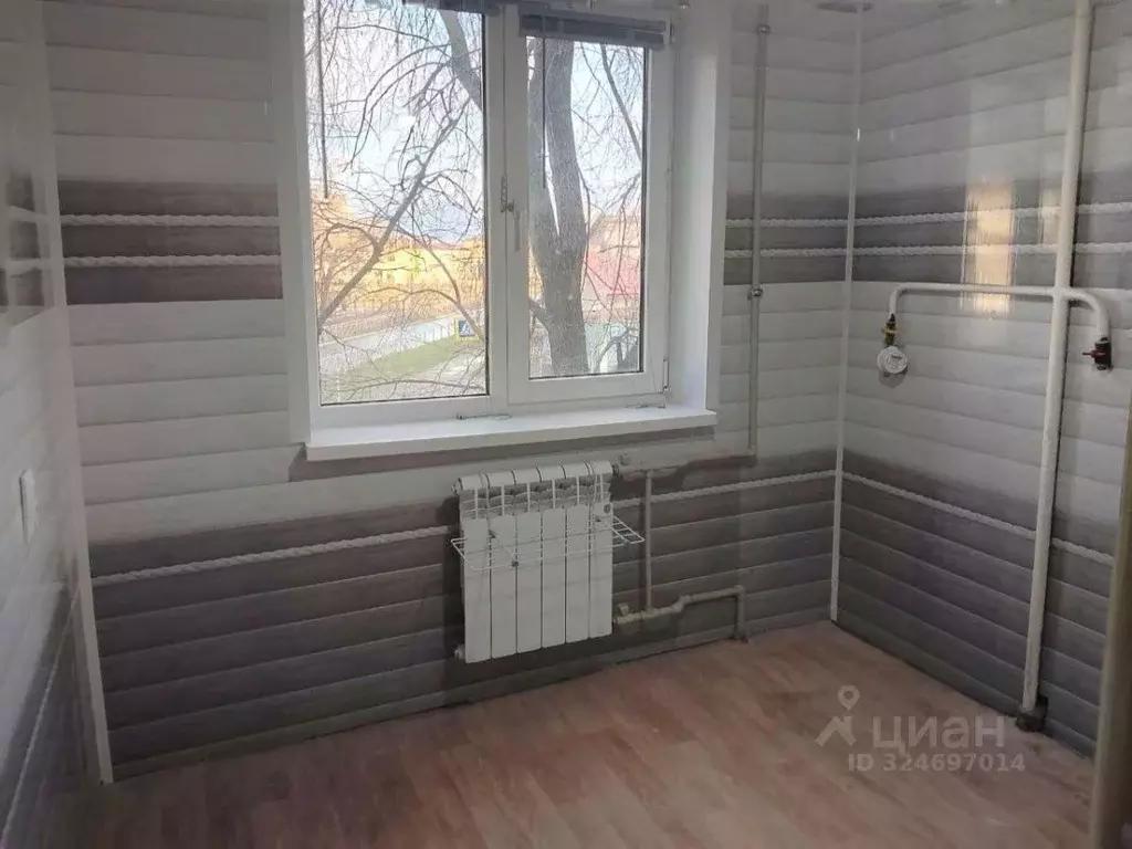 2-к кв. Курская область, Курск ул. Крюкова, 10 (45.6 м) - Фото 1