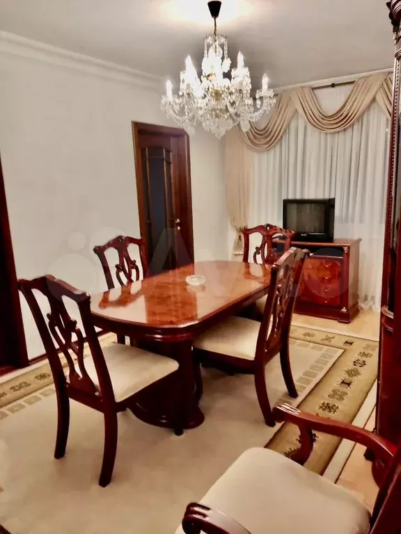 4-к. квартира, 60 м, 1/5 эт. - Фото 1