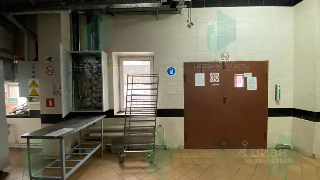 Помещение свободного назначения в Москва ул. Прянишникова, 23А (250 м) - Фото 2