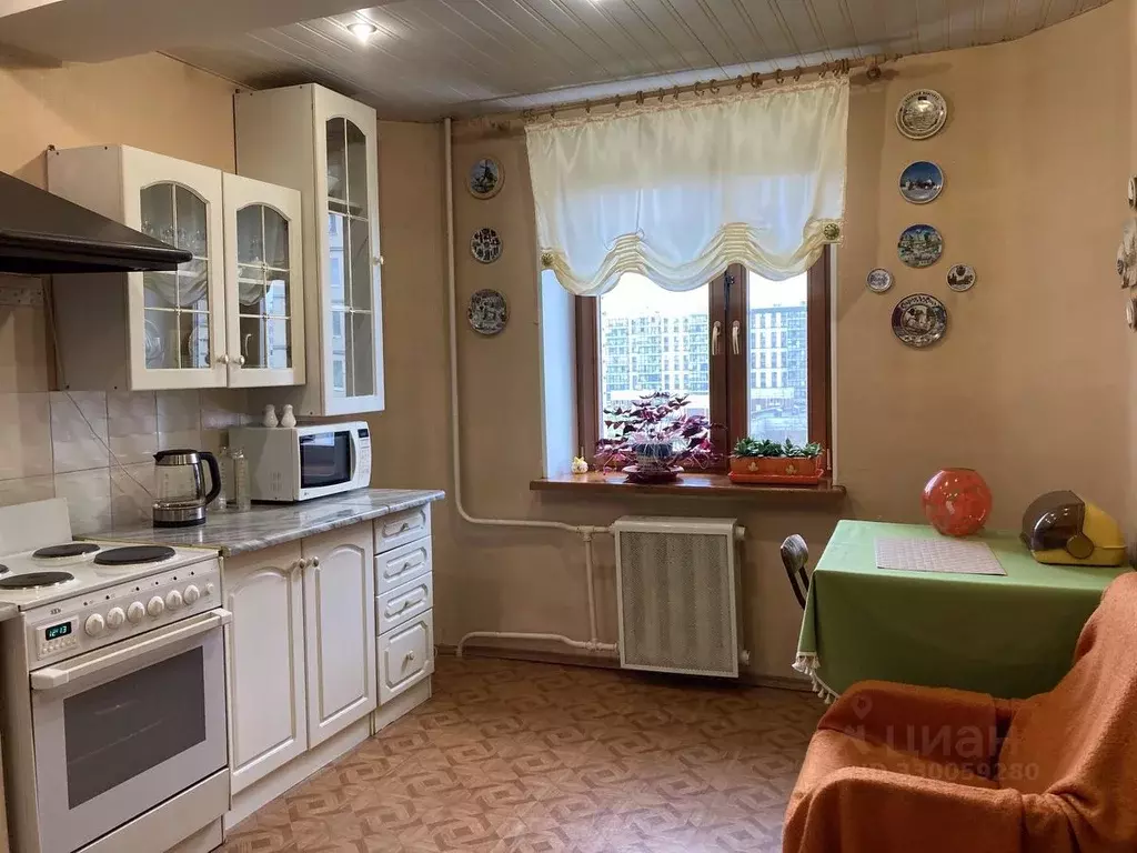 3-к кв. Санкт-Петербург Караваевская ул., 36 (84.8 м) - Фото 2
