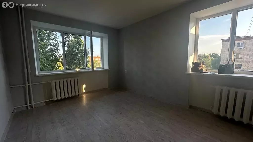 1-комнатная квартира: Волгоград, улица Маршала Ерёменко, 128 (30.1 м) - Фото 1