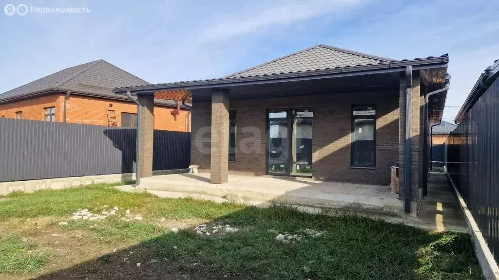 Дом в аул Старобжегокай, улица Чкалова, 21 (110 м) - Фото 2