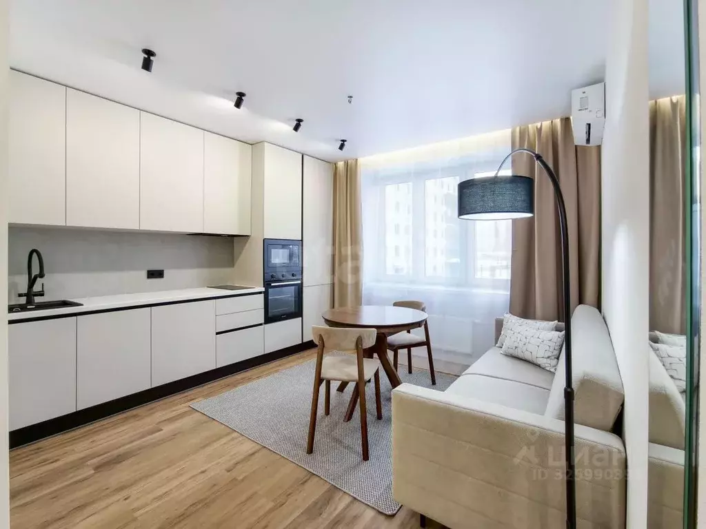 1-к кв. Тюменская область, Тюмень Новгородская ул., 20 (41.3 м) - Фото 1