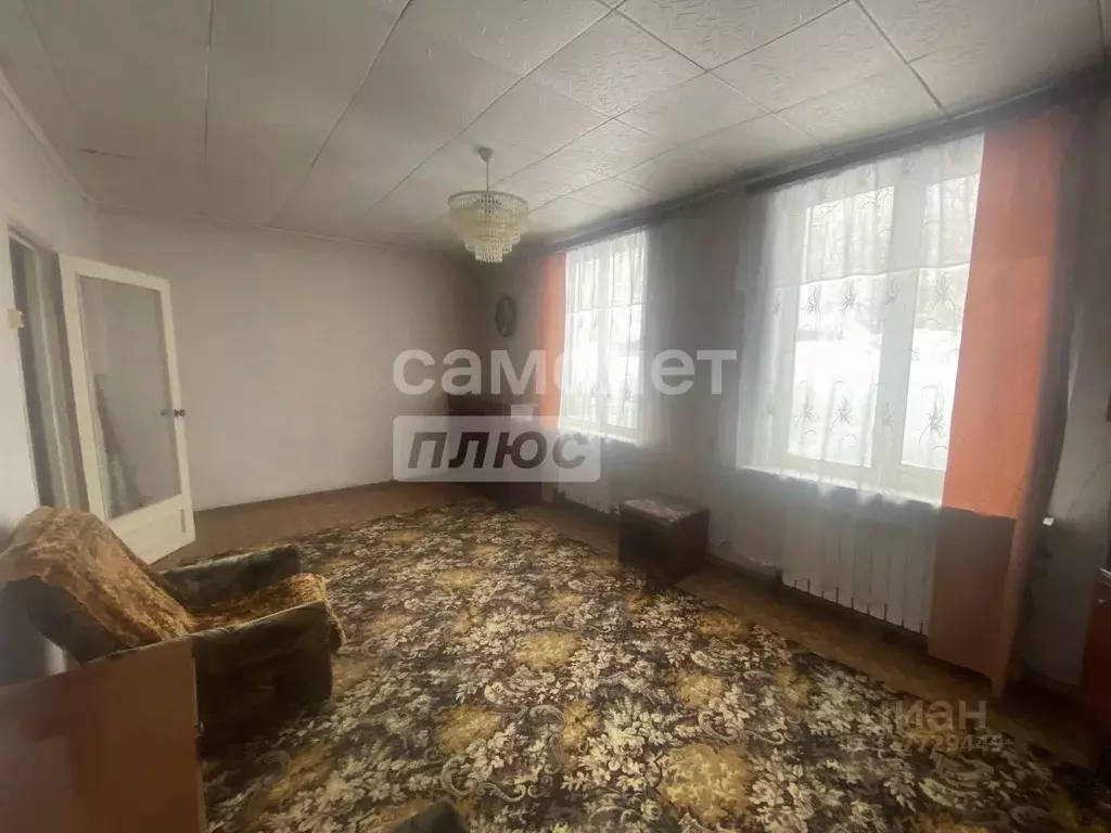 3-к кв. Свердловская область, Шалинский муниципальный округ, пос. ... - Фото 1