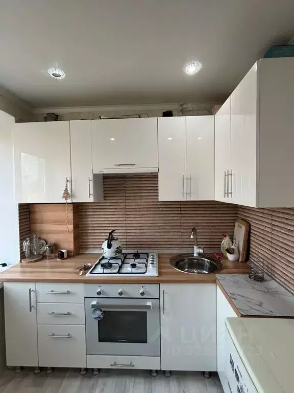 2-к кв. Башкортостан, Белорецк ул. Карла Маркса, 84 (50.0 м) - Фото 2