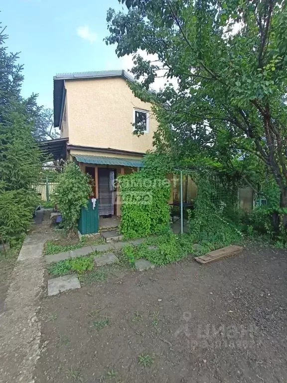 Дом в Саратовская область, Энгельсский район, Красноярское ... - Фото 0