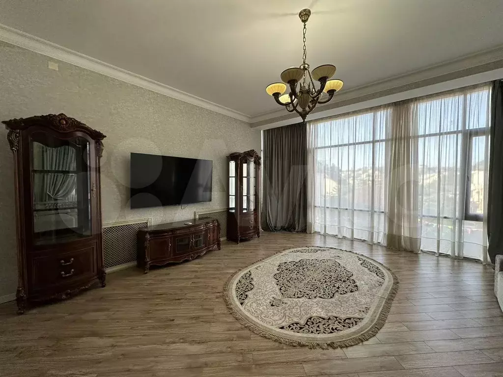 2-к. квартира, 90 м, 2/3 эт. - Фото 1