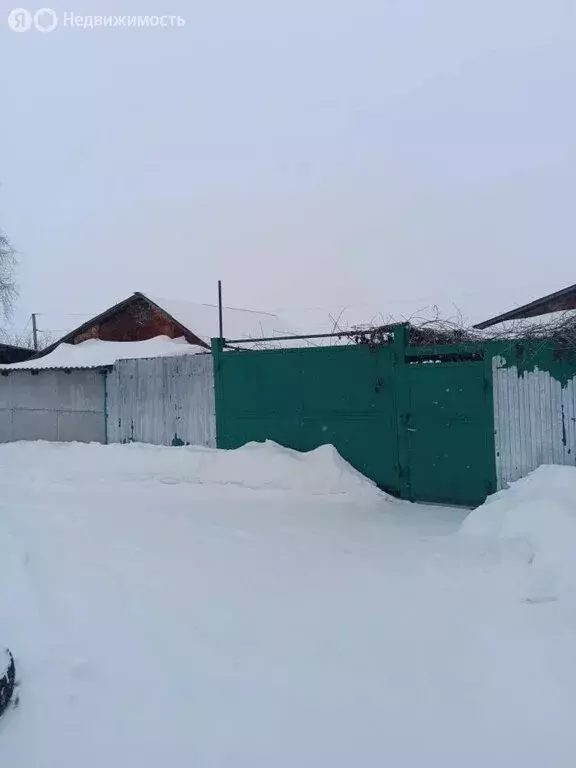 Дом в Курская область, муниципальное образование посёлок Медвенка, ... - Фото 1