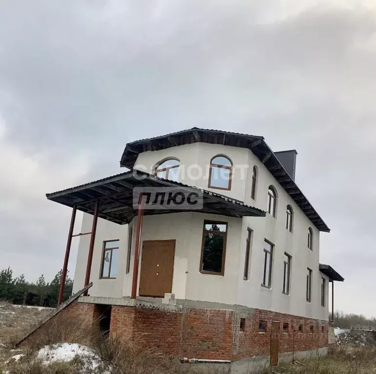 Дом в Курская область, Курский район, Лебяженский сельсовет, д. ... - Фото 1