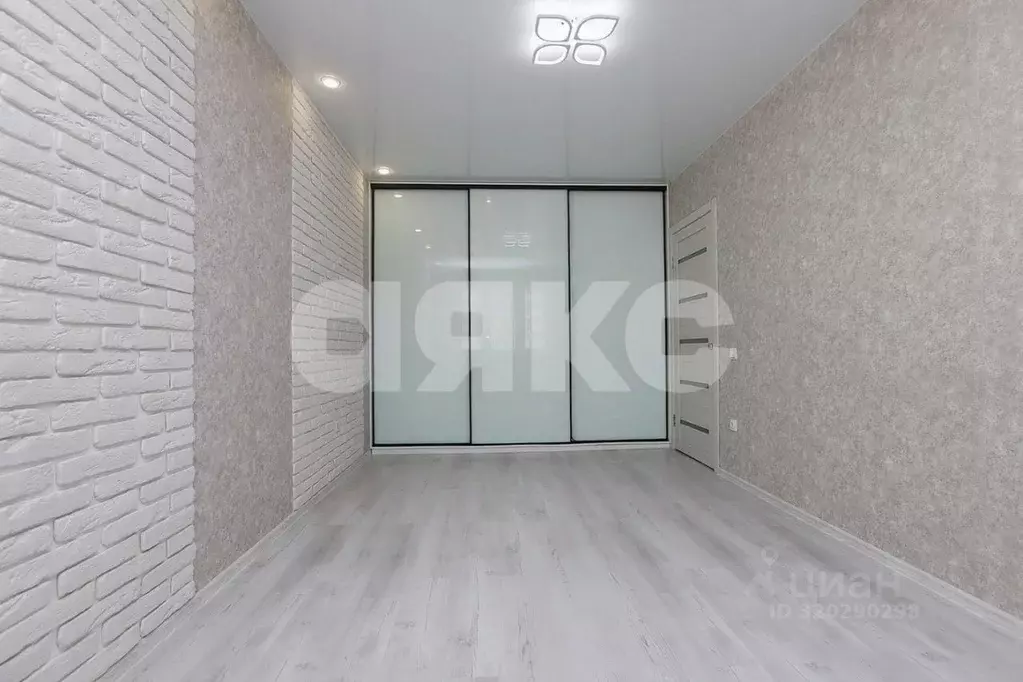 1-к кв. Липецкая область, Липецк ул. И.В. Свиридова, 22к2 (34.1 м) - Фото 2