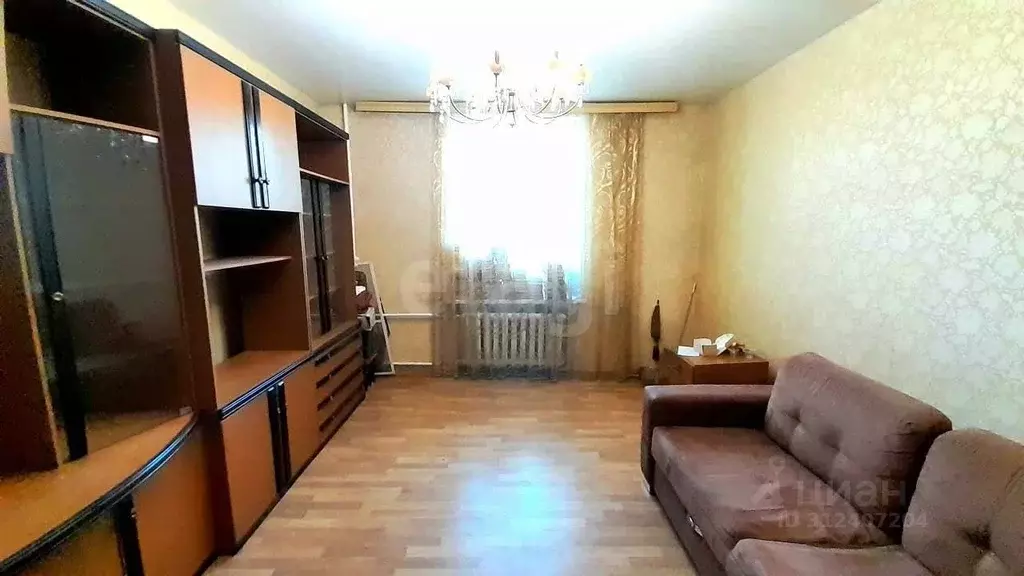 3-к кв. Кировская область, Киров Октябрьский просп., 74 (76.4 м) - Фото 1