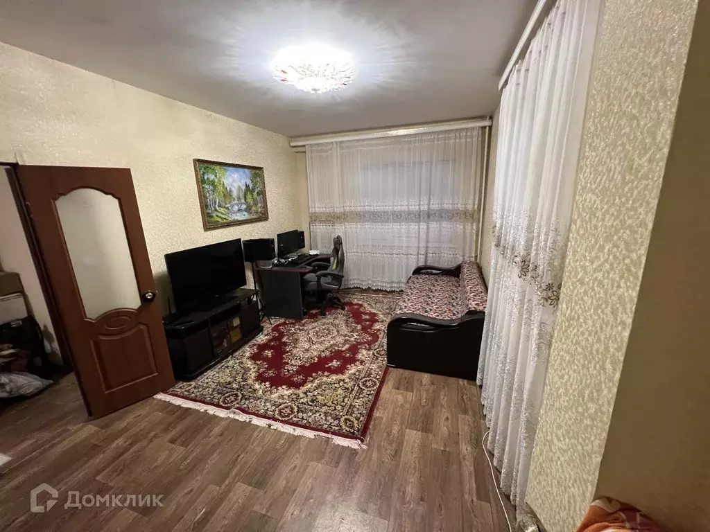 Продаётся 1-к квартира, 42 м - Фото 1