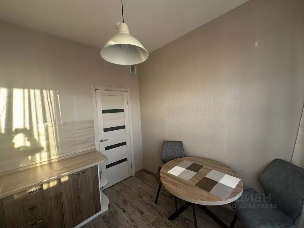 1-к кв. Ханты-Мансийский АО, Нижневартовск Зимняя ул., 4 (38.7 м) - Фото 2