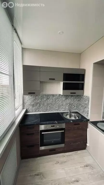 1-комнатная квартира: Астрахань, Румынская улица, 5 (45 м) - Фото 1