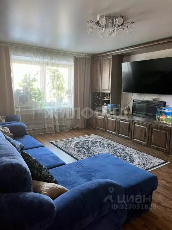 4-к кв. Алтайский край, Барнаул ул. Новосибирская, 1А (85.0 м) - Фото 1