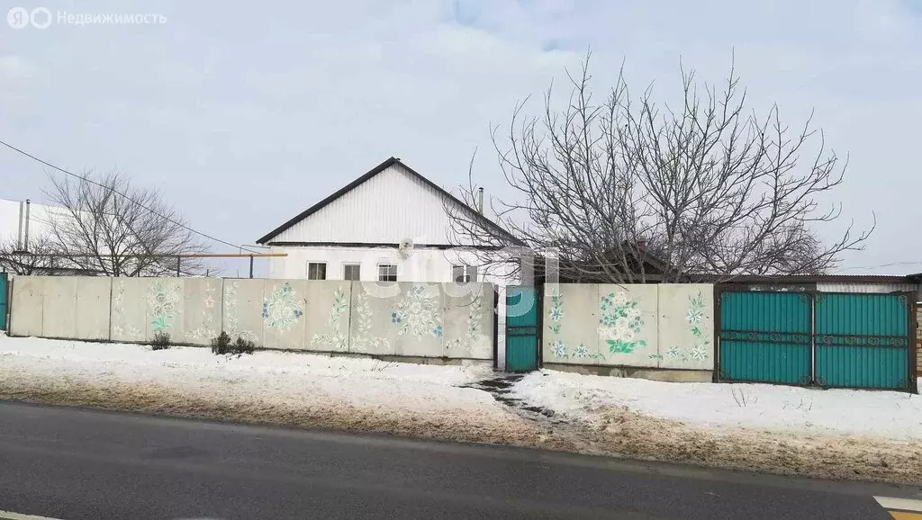 Дом в Красненский район, Расховецкое сельское поселение, село Хмелевое ... - Фото 2