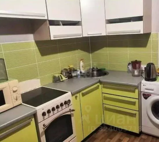 1-к кв. Кемеровская область, Новокузнецк ул. Звездова, 22Б (35.4 м) - Фото 1