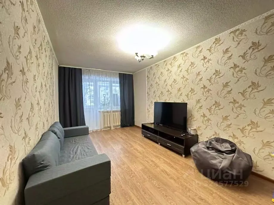 2-к кв. Пермский край, Березники ул. Черняховского, 53 (44.0 м) - Фото 1