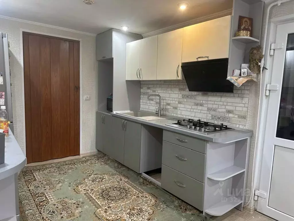 Дом в Калининградская область, Правдинский муниципальный округ, пос. ... - Фото 2