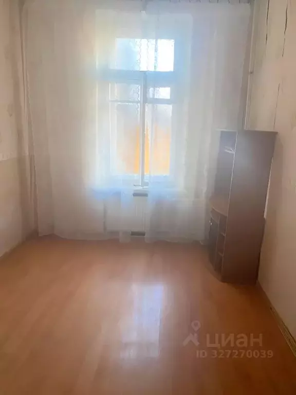 Комната Санкт-Петербург 8-я Васильевского острова линия, 75 (11.3 м) - Фото 1