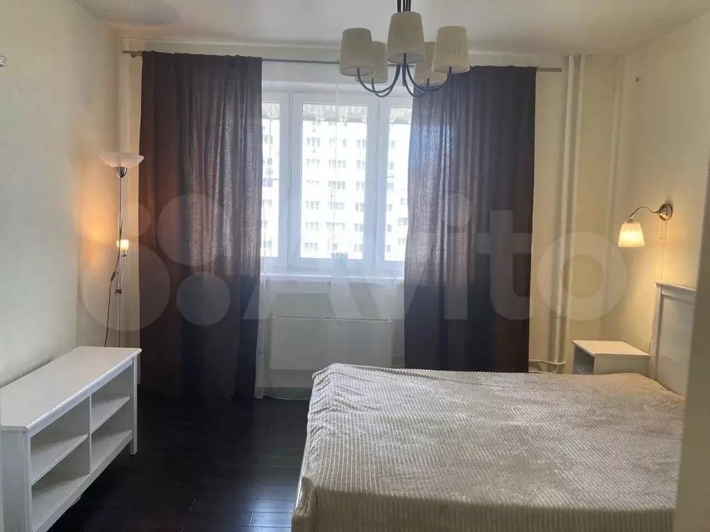 1-к. квартира, 40 м, 9/18 эт. - Фото 0