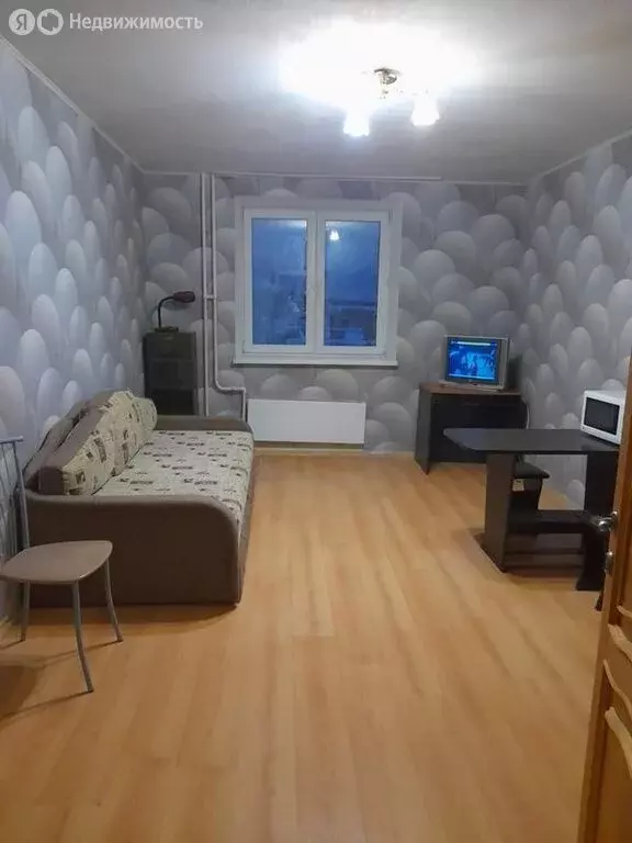 1к в 3-комнатной квартире (18 м) - Фото 1