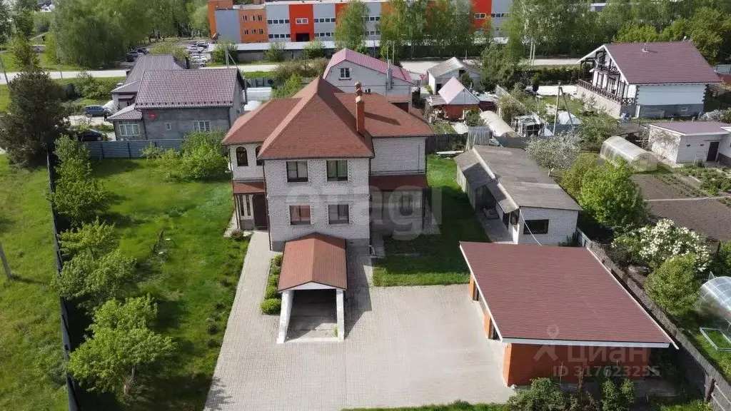 Дом в Рязанская область, Рязанский район, Полянское с/пос, с. Поляны ... - Фото 0