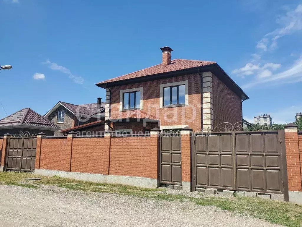Дом в Ставропольский край, Ессентуки Запорожская ул. (239 м) - Фото 0
