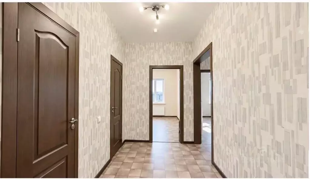 3-к кв. Ленинградская область, Гатчина Пушкинское ш., 13к3 (75.1 м) - Фото 1