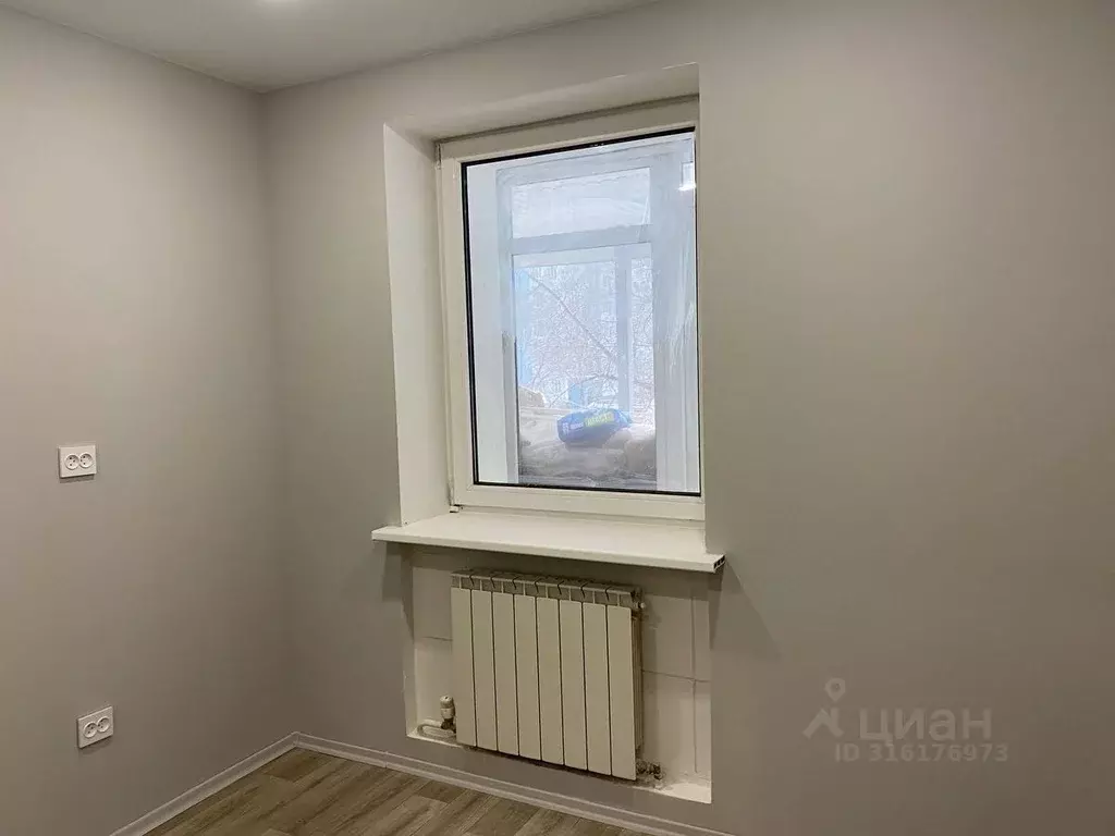 3-к кв. Самарская область, Тольятти ул. Матросова, 27 (70.0 м) - Фото 0