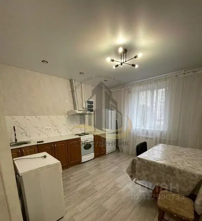 2-к кв. Белгородская область, Старый Оскол Лебединец мкр, 27 (50.0 м) - Фото 0