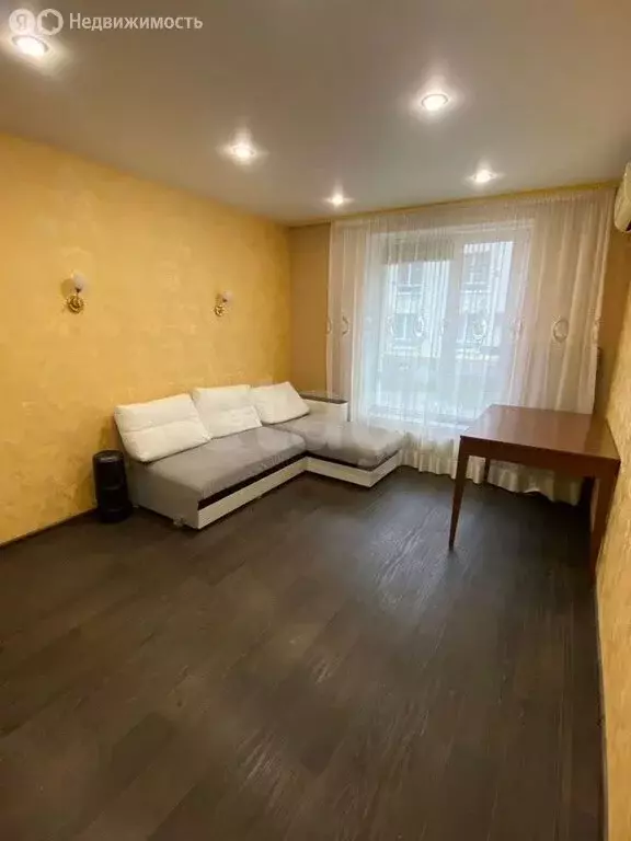 2-комнатная квартира: Самара, микрорайон Крутые Ключи, улица Мира, 33 ... - Фото 1