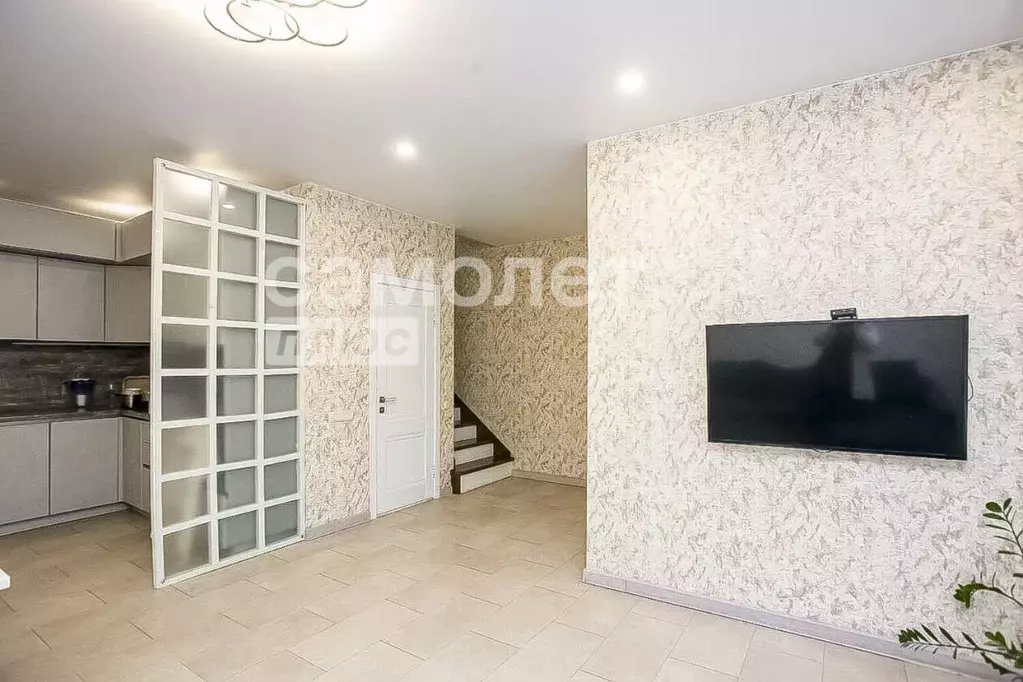 Таунхаус в Кемеровская область, Кемерово Лесная Поляна жилрайон, бул. ... - Фото 1