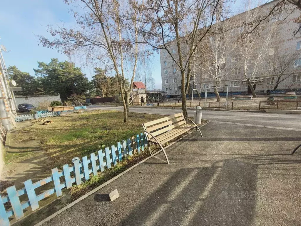 3-к кв. Брянская область, Навля рп ул. Советской Армии, 5 (58.4 м) - Фото 2