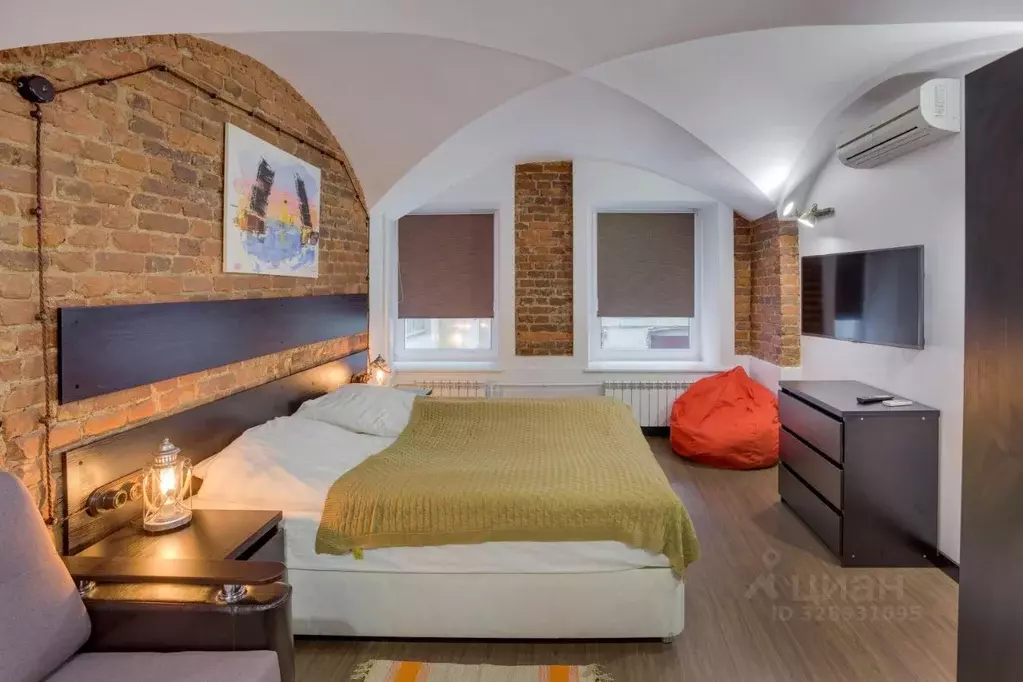 Комната Санкт-Петербург Невский просп., 82 (50.0 м) - Фото 1