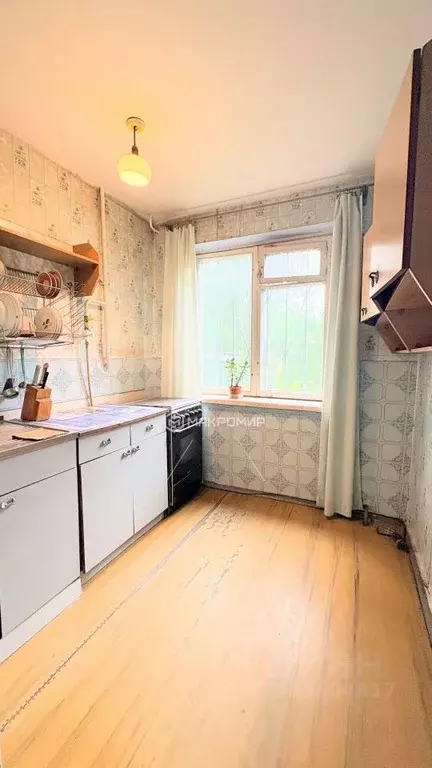 3-к кв. Челябинская область, Челябинск Комсомольский просп., 37Б (62.0 ... - Фото 1