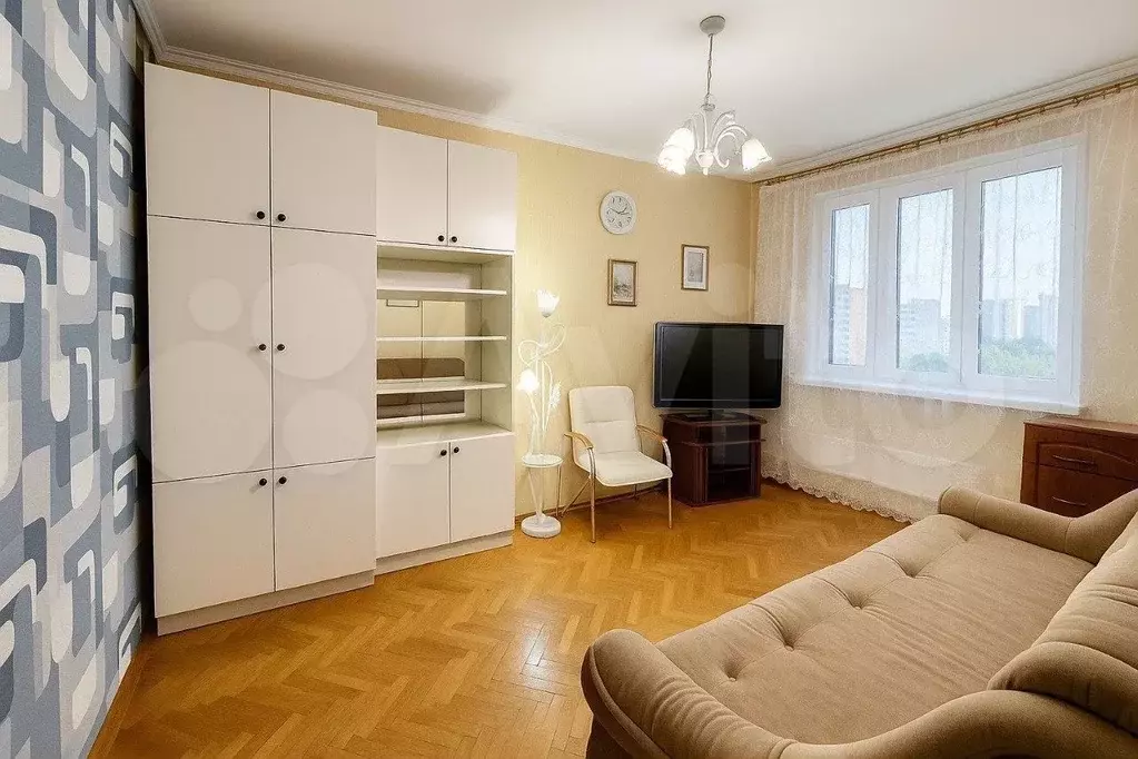 2-к. квартира, 58 м, 17/17 эт. - Фото 0