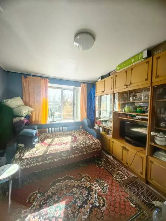 Комната Омская область, Омск просп. Космический, 97Ак3 (28.3 м) - Фото 1