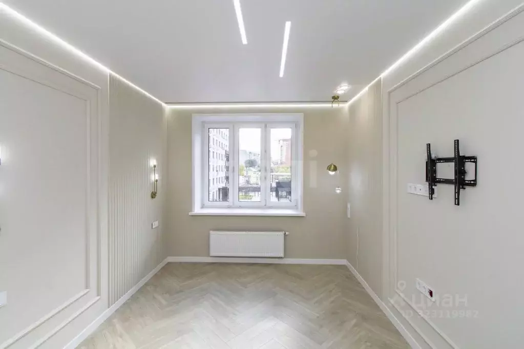 1-к кв. Тюменская область, Тюмень Новгородская ул., 22 (41.5 м) - Фото 0