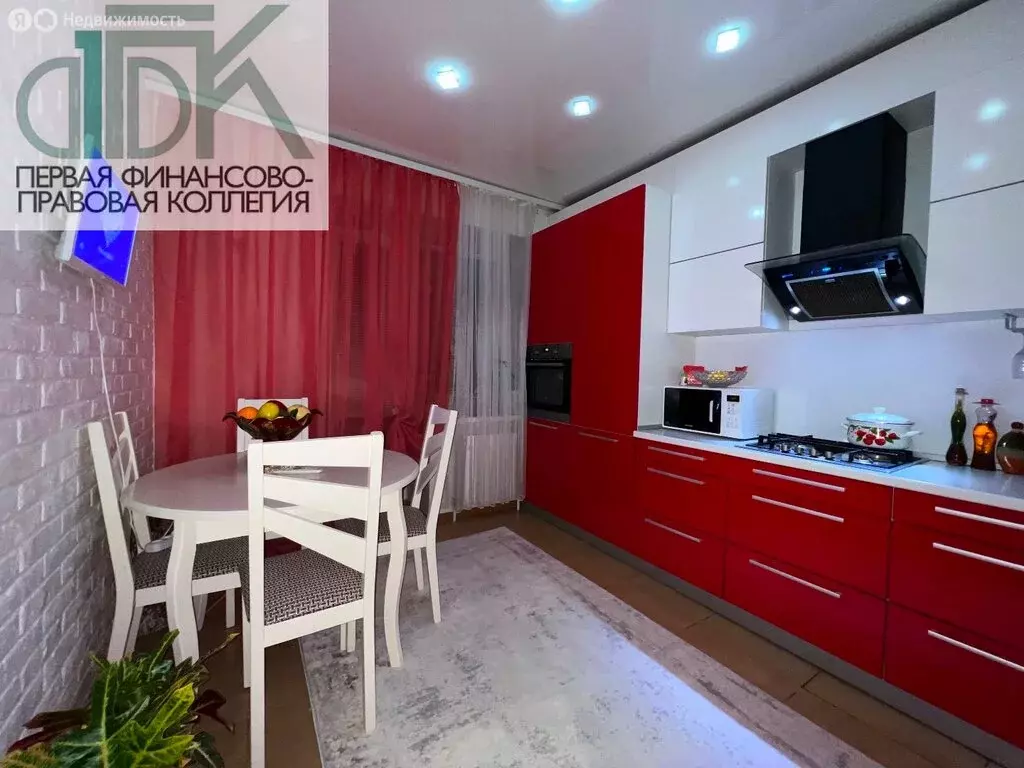1-комнатная квартира: Арзамас, улица Пландина, 27 (44 м) - Фото 0