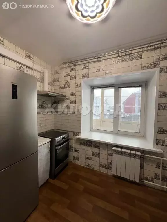 4-комнатная квартира: Кызыл, Правобережная улица, 14 (84 м) - Фото 1