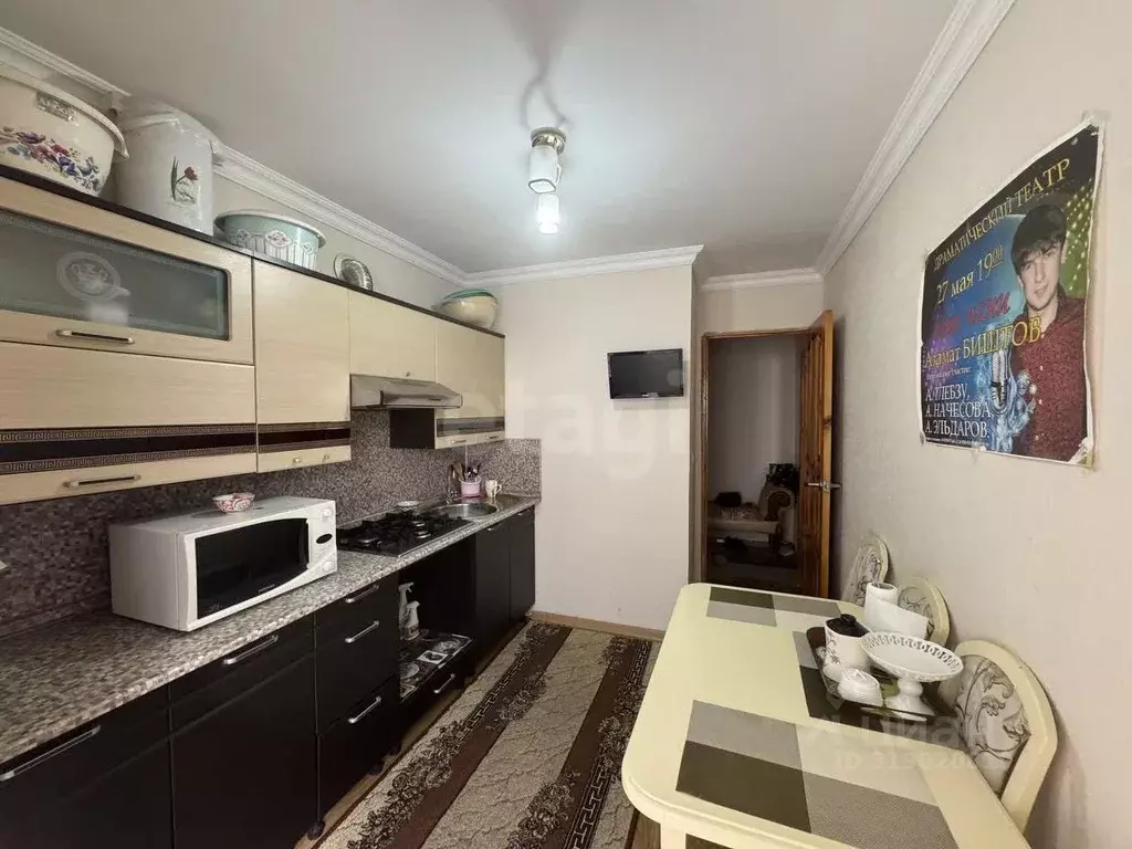 2-к кв. Карачаево-Черкесия, Черкесск Международная ул., 85 (47.6 м) - Фото 0