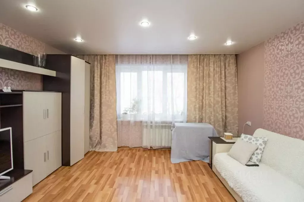 3-к кв. Красноярский край, Красноярск ул. Шевченко, 80 (64.9 м) - Фото 1